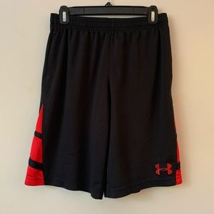 Boys Youth Large Under Armour Athletic Shorts